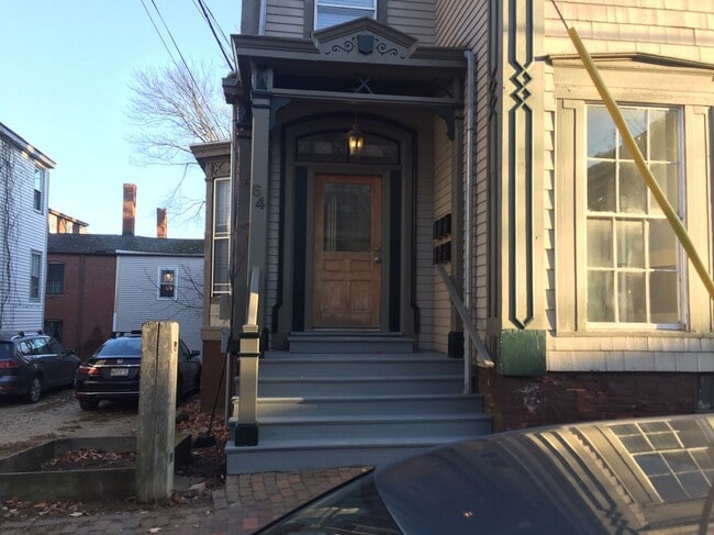 Photo - 64 Gray St Unit 3