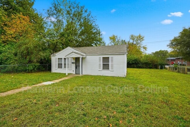 Photo - 1626 Nemnich Rd