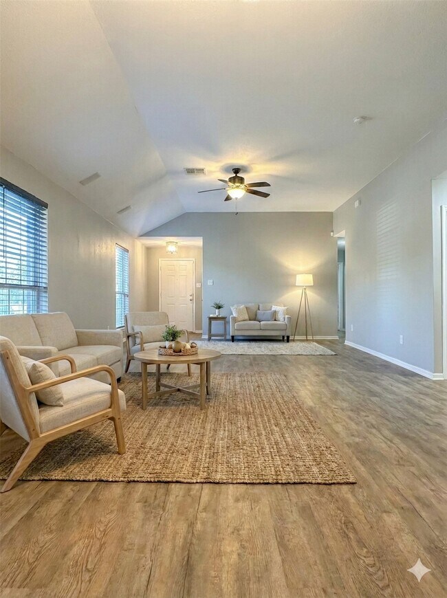 Photo - 2882 Sun River Ln