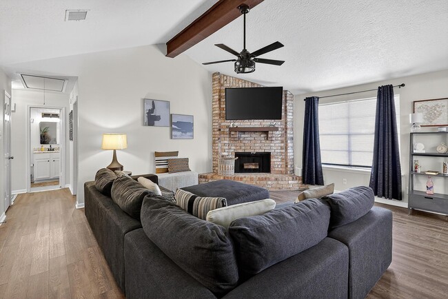 Photo - 9514 Marblemount Dr