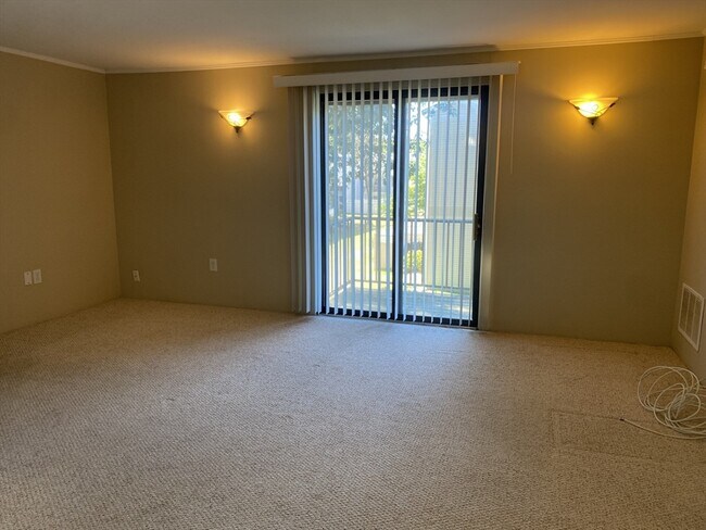 Photo - 7 Village Rock Ln Unidad 5