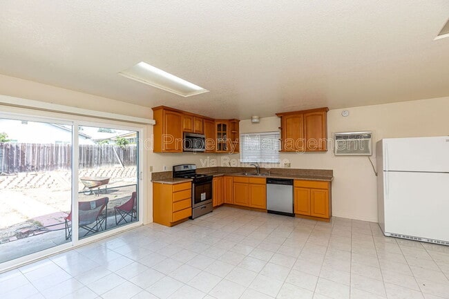 Photo - 8740 Flanders Dr