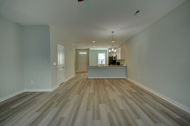 603 Windsurfing Ln