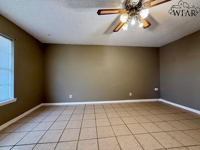 Photo - 4800 K Mart Dr