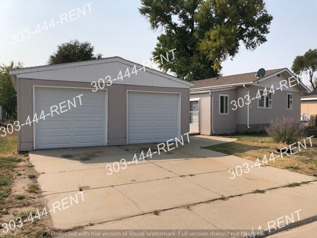 Photo - Rare Opportunity to Rent a 4 Bedroom!