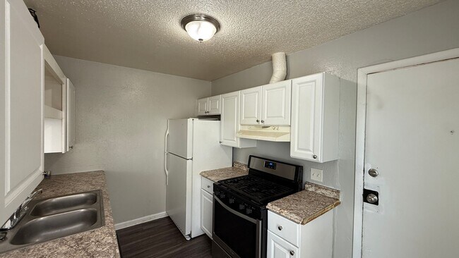 Photo - Cute Airy Studio Near Havana and Exposition Unit 251