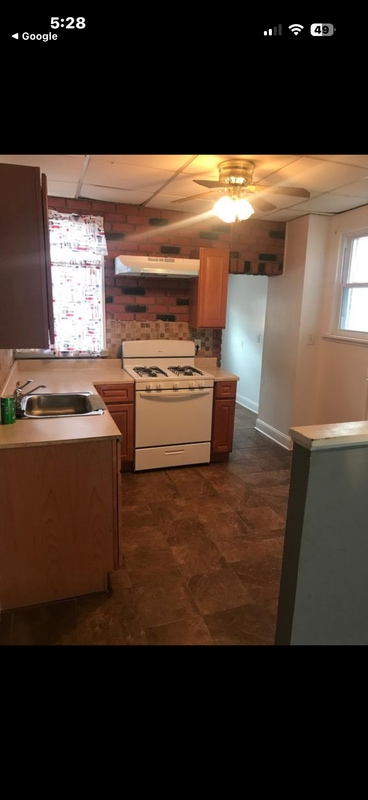 Photo - 5240 Sylvester St