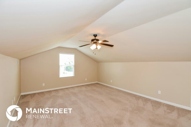 Photo - 3799 Willow Creek Rd