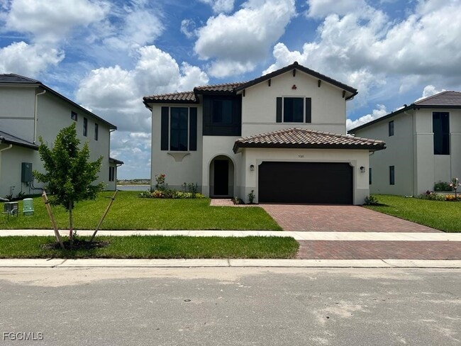 Building Photo - 5101 Isidora Ln
