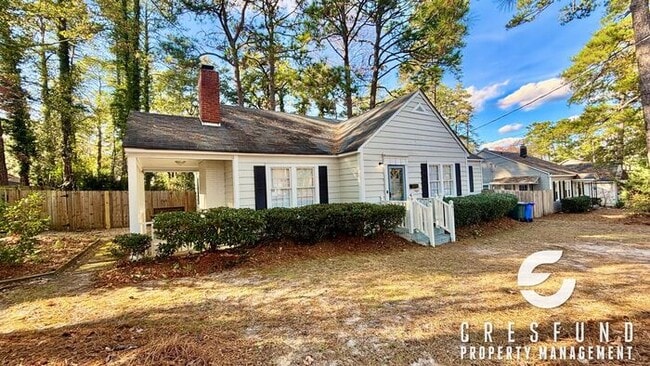 Photo - Charming 3 Bedroom 2 Bath Cottage style