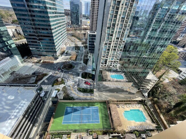 Photo - 2 Bedroom, 2 Bathroom Spacious Condo with Dining & Living Room within Heart of Buckhead