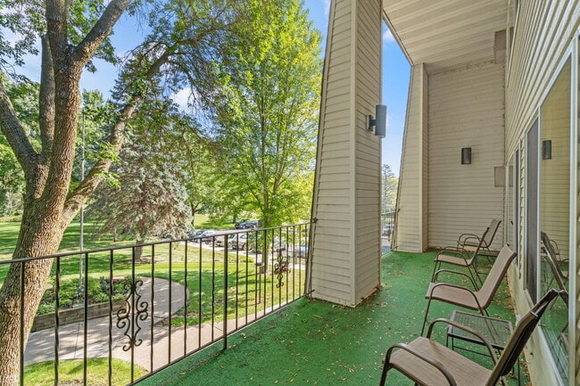 Photo - Kilkenny Court