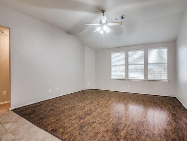 Photo - 6153 Bowfin Dr