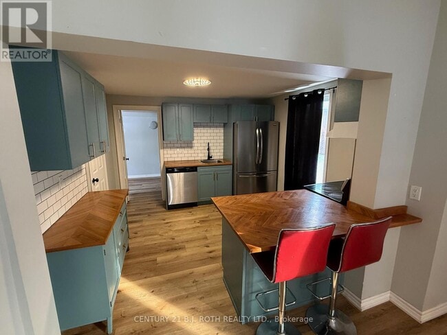 Photo - 22 Caroline St