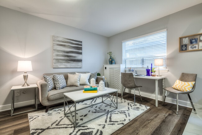 Brand New 1 Bedroom Apartment Available in Cabbagetown