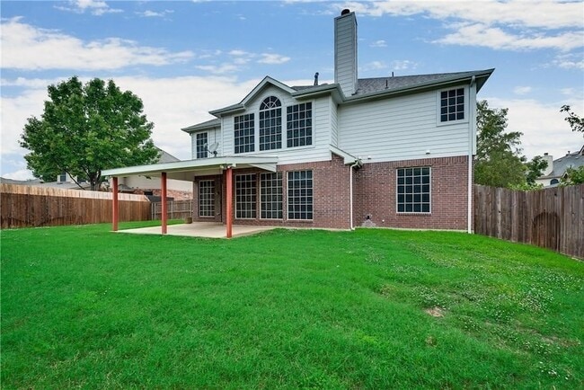 Photo - 2016 Deer Path Ct