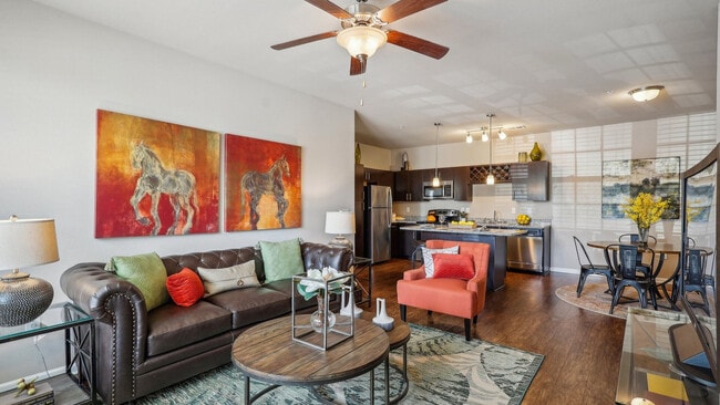 Photo - Springs At Hurstbourne