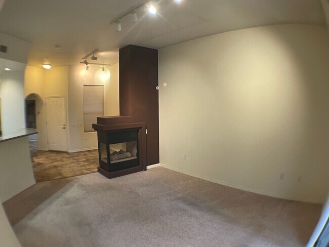 Photo - LEASE TAKEOVER_Summit park 2 bedroom condo