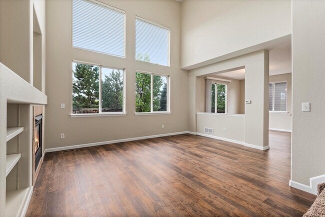 Photo - 10147 S Cherryhurst Ln