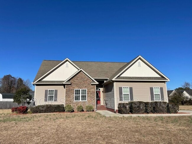 Building Photo - 103 Strike Eagle Run