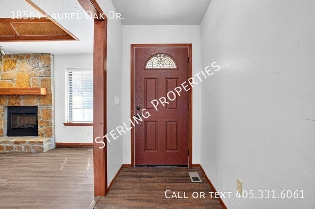 Photo - 18504 Laurel Oak Dr