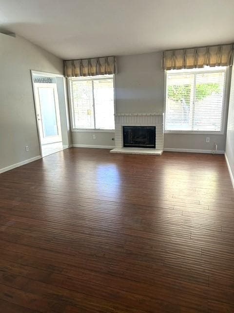 2800 Banyan Tree Ln