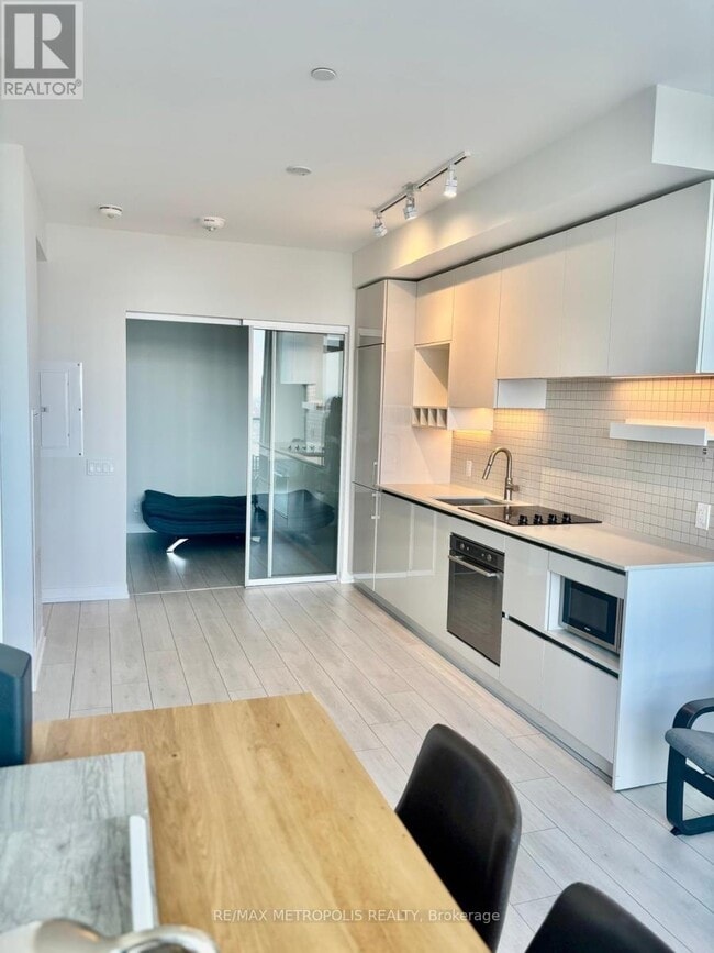 Photo - 5 Buttermill Ave. Unité PH08