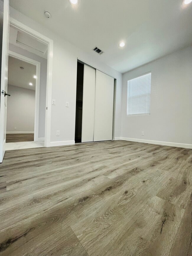 Photo - 15410 Firmona Ave