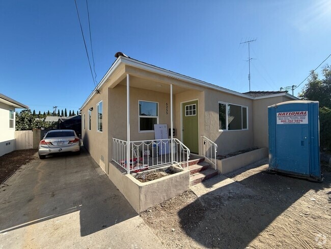Building Photo - 6255-6257 Stewart St. Unit 6255 Stewart St. Rental