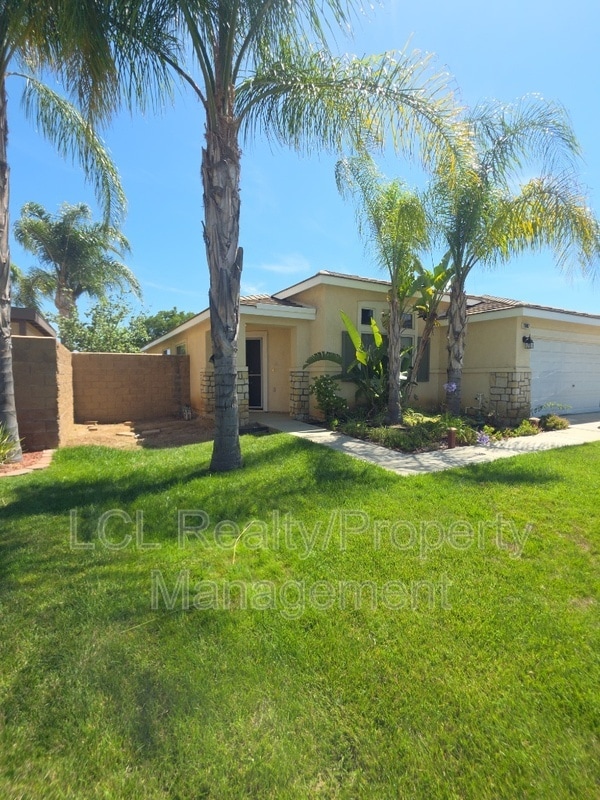 Building Photo - 26807 Mountain Glen Dr Rental