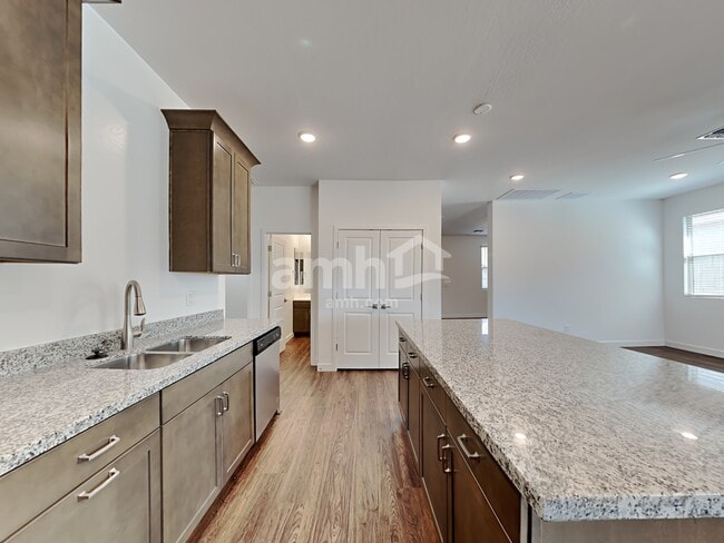Photo - 4214 S 105th Dr