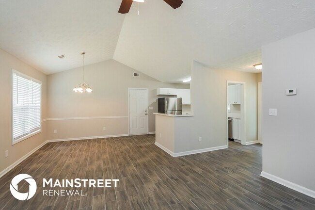 Photo - 90 Saratoga Way