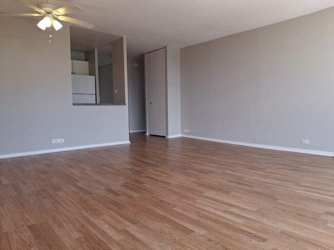 Photo - 2605 S Indiana Ave Unit 1 bedroom