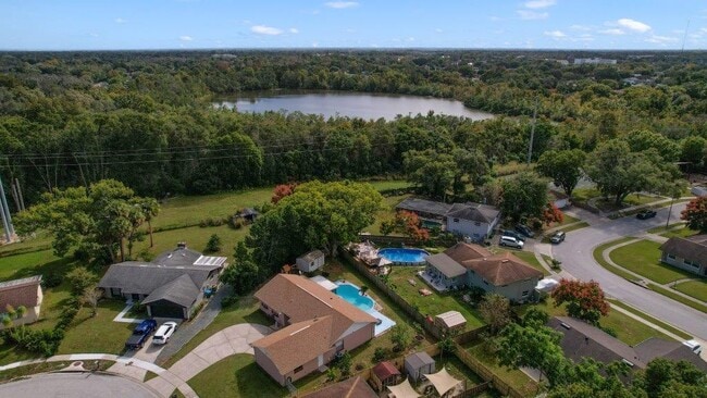 Photo - 113 Sandalwood Way