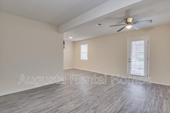 Photo - 2571 1/2 Tobacco Road - D