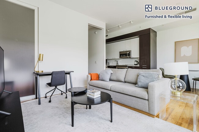 Photo - 1212 4th St SE Unit FL9-ID933