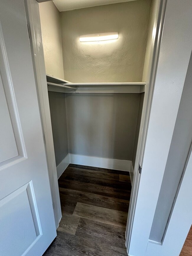 Photo - Newly Renovated 1 Bed 1 Bath Leesburg Unit D