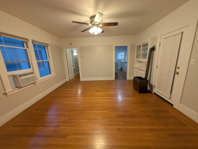 Photo - 92035th Unit #3