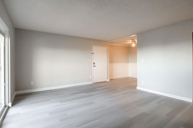 Photo - 10211 Ura Ln