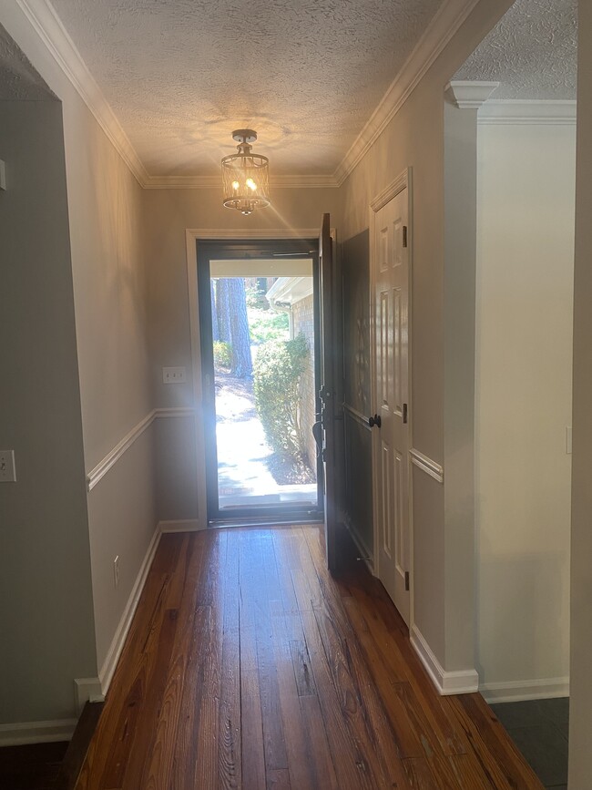 Photo - 114 Riviera Rd