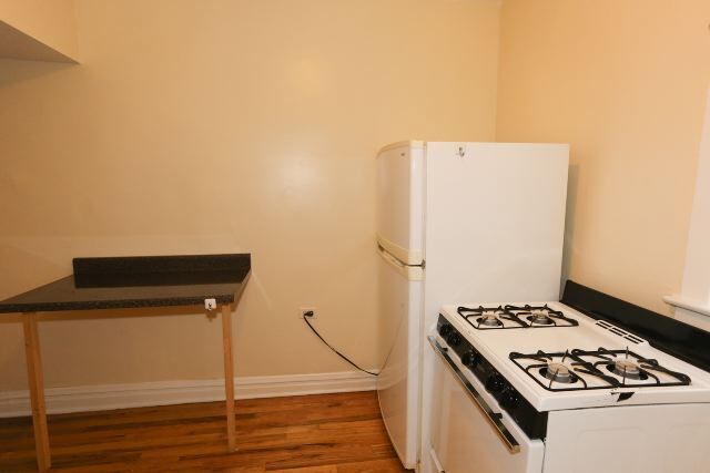 Photo - 632 W Aldine Ave Unit R-G