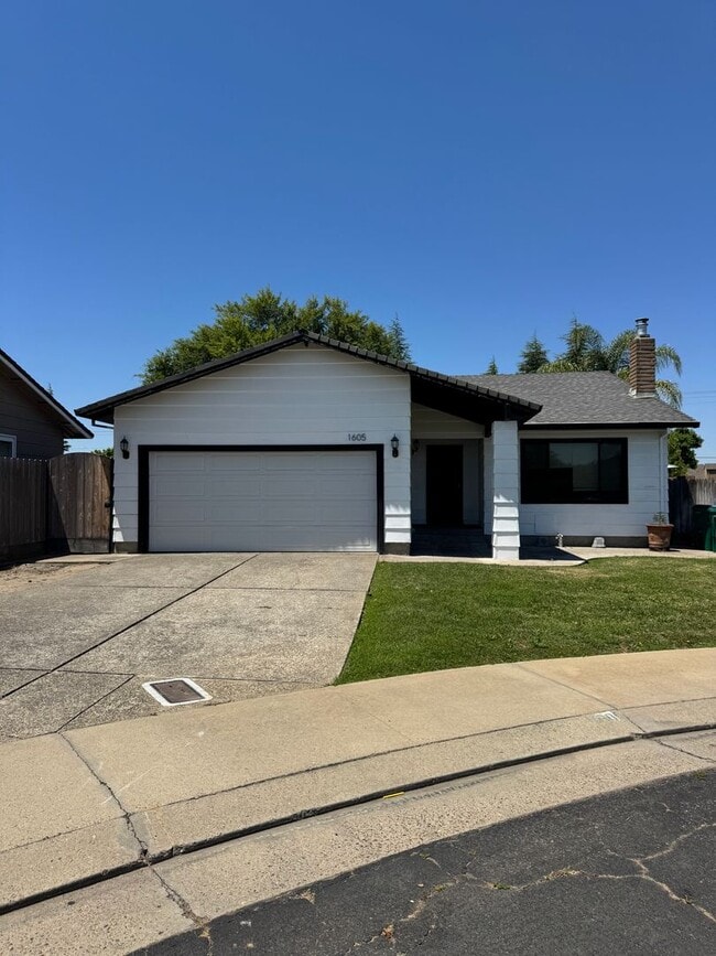 Photo - Available now! 3 Bed/2 Bath Home