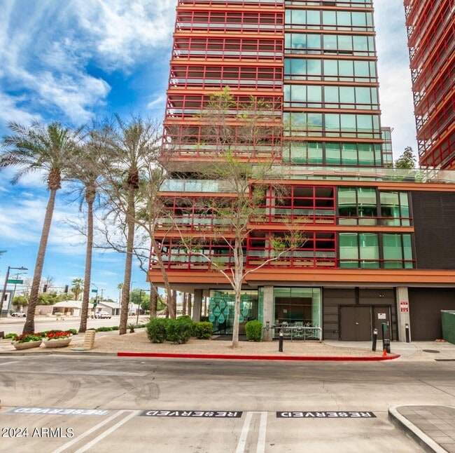 Photo - 4808 N 24th St Apartment Unit 925