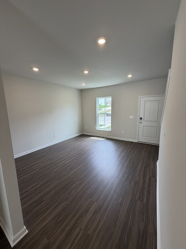 18 Ironwood Ct