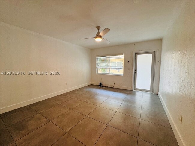 Building Photo - 75 10th St Unit 10