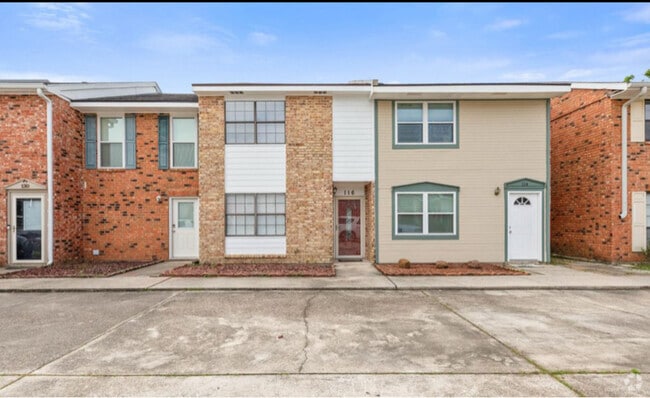 Building Photo - 116 Southfield Pkwy Rental