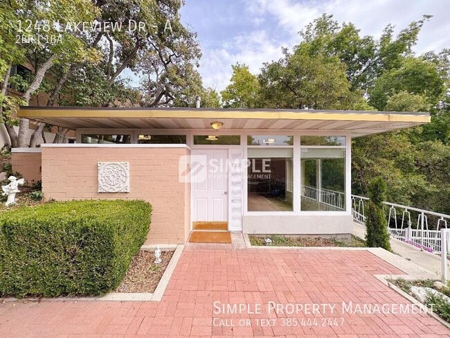 Photo - 1248 Lakeview Dr Unit A