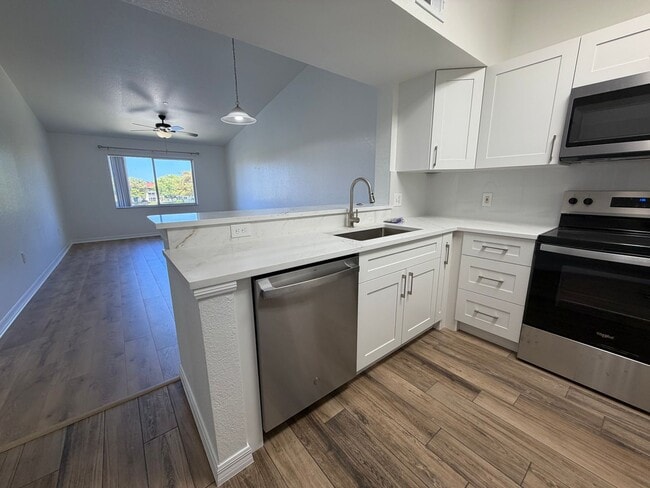 Photo - ANNUAL RENTAL - KEY ROYAL CONDO -THIRD FLOOR- 2 BED-1 BATH