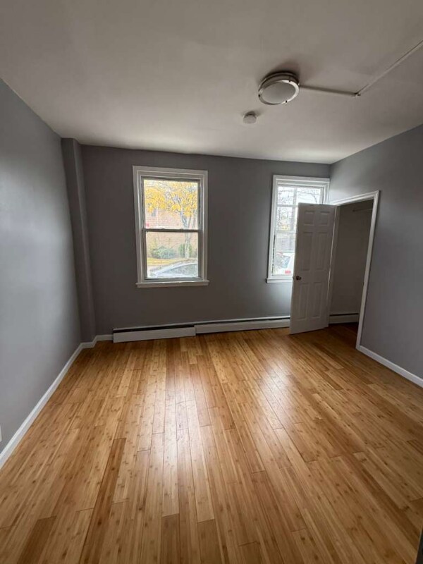 Photo - 300 Watchung Ave Unit 2