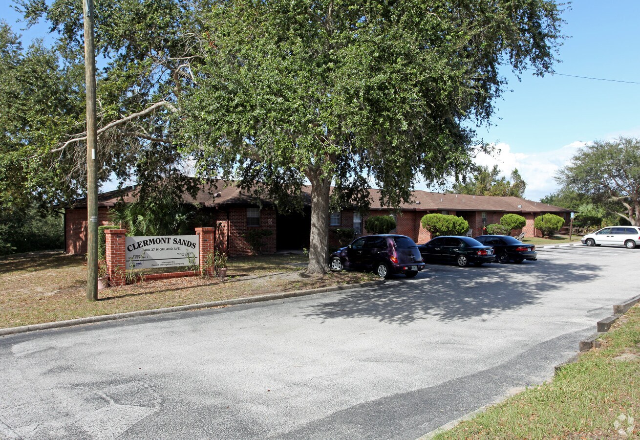 Clermont Sands - Clermont Sands